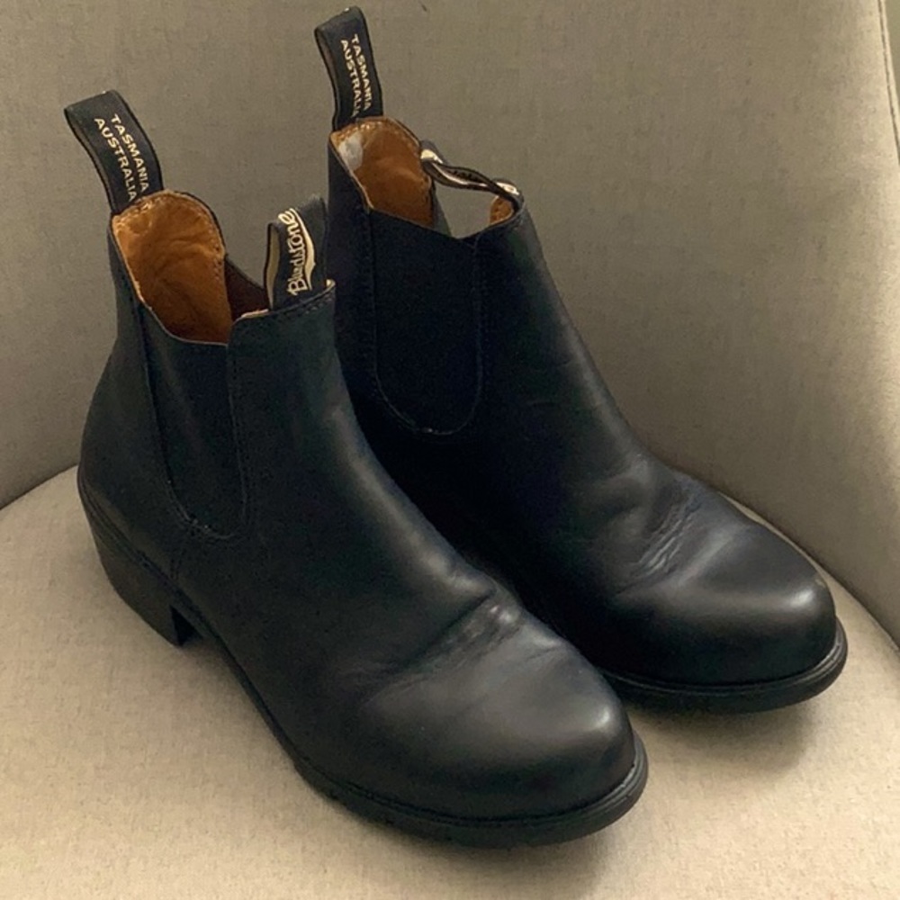 Blundstone heel series